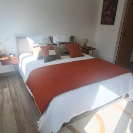 Chambre d'hôtes Bidegaina, hotel in Ahetze