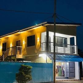 The Fahn Guesthouse, hotel Monroviában