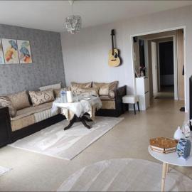 Cozy F2 apartment in Sartrouville near Paris and RER A, hotel in Sartrouville