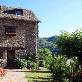 Gite cosy pour un séjour apaisant dans la vallée du Lot