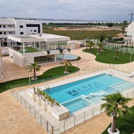 Area Beach apartment with Lots of Extras