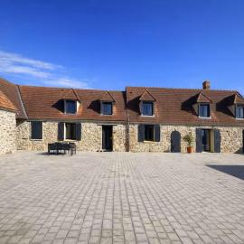 Le Clos des Instants, Hotel in Saint-Rémy-Blanzy