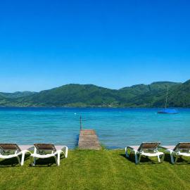 VILLA CATALEYA - Seehaus am Attersee - Privater Steg und Badeplatz - 8 Personen