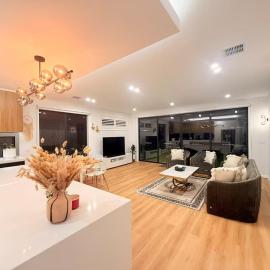 Modern Braybrook 3BR Near CBD Parking WiFi Stay, hotel en Braybrook