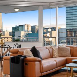 Luxe 3BR Penthouse North Terrace CBD, Parking & City Views