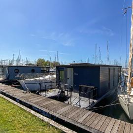 2 Bedroom Amazing Ship In Wolphaartsdijk, hotel a Wolphaartsdijk