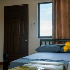Negradas Transient Inn-with Air-conditioning, hotel in Manolo Fortich