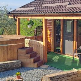 Cabana Laura, hotel in Tîrnăveni