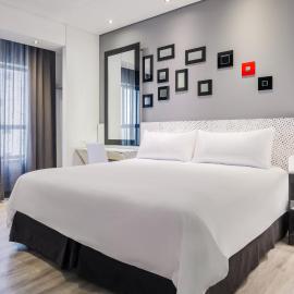 Protea Hotel Fire & Ice! by Marriott Pretoria Menlyn, hotel in Pretoria
