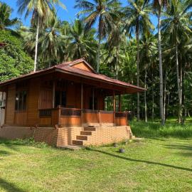 Ghia Boutique Homestay, Hotel in Batuangus