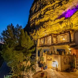 XUQ Hotels Alaxara، فندق في Cubas