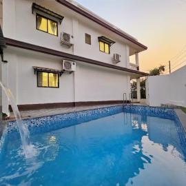JAGUAR VILLA II 3BHK II AC II POOL Il EMPYREAN STAY