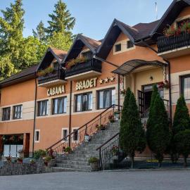 Pensiune Cabana Bradet, hotel v destinácii Şimleu Silvaniei