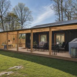 Ljungskile modern country lodge