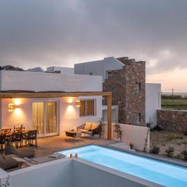Emerald Sunset Villa, Orkos beach, by NaxosVibe