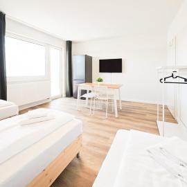 Tolstov Apartments - Monteurwohnungen - 2 Schlafzimmer - Küche - Balkon - Waschmaschine, khách sạn ở Heiligenhaus
