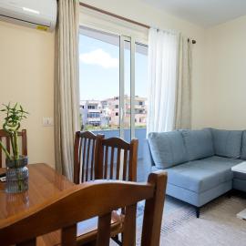 Sea Vibe Apartment, hotel in Polisi i Vogël