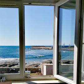 La Rose d'Écumes, studio cosy, vue mer, wifi, parking privé, hotel in Tréffiagat