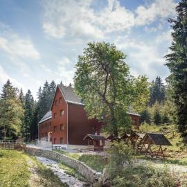 Jugendherberge Neudorf Am Fichtelberg, khách sạn ở Sehmatal