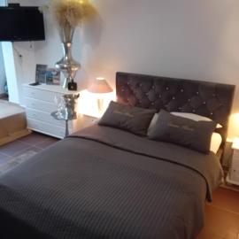 Apartament Corner House