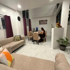 King's Home, hotel sa Tagbilaran