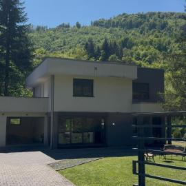 Villa Bukvic, hotel em Zavidovići