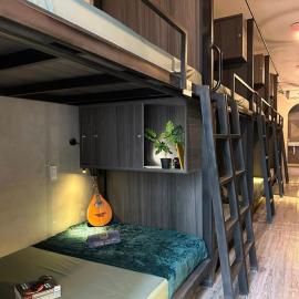 Tzone's Hostel - Quiet Place, hotel in Ho Chi Minh City