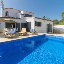WELCS VILLA 348 PDA con piscina privada，卡隆赫的飯店