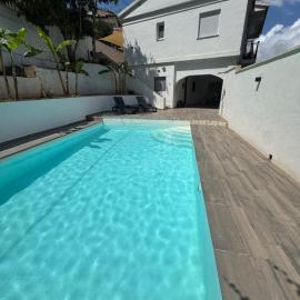 Chalet Piscina Privada, Hotel in Barraca de Aguas Vivas