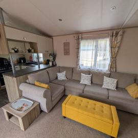 Poppy Bee Holiday Let at Sand Le Mer Holiday Park, Hotel in Tunstall