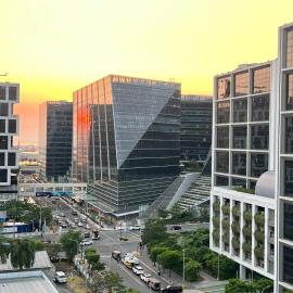 Condo near International Airport - Mall of Asia