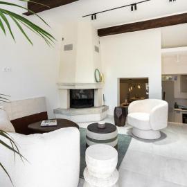 Maison Azur -Luxury Townhouse Garden -Parking -Croix des Gardes: Cannes'da bir otel
