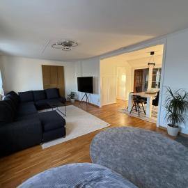 Spacious flat 15 min to the beach