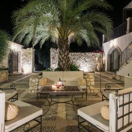 Luxury Villa with service near Noto and Syracuse