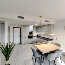 Eagle Tower by Luxury Apartment Benidorm, Hotel in Benidorm