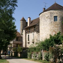 Domaine de Venoise, 31 personnes, hotel in Noyers