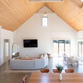 Farmhouse With Tamar River Views, Hotel in Rosevears