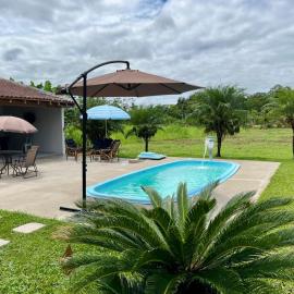 Chácara com piscina, lazer e muita natureza, hotel in Morretes