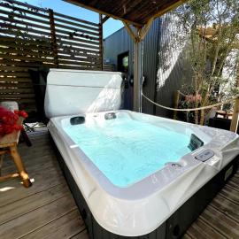 Ty Coz Spa & sauna privés entre terre & mer, hotelli kohteessa Quimperlé