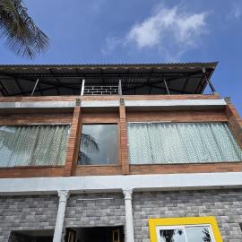 Sunrise Inn، فندق في ييلاجيري