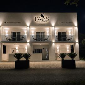 TWINS Apartments、Bregvijaのホテル
