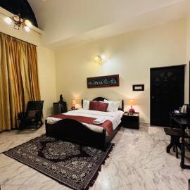 The Regalis Villa, hotel en Lucknow