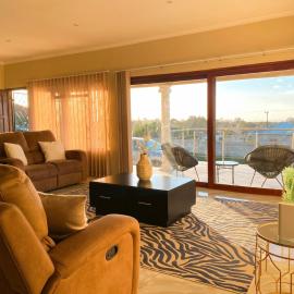 Coastal Home Stay, hotel in Bizana
