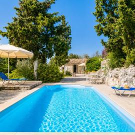 Millers Cottage Large Private Pool AC WiFi