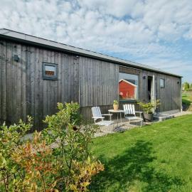 Modern Guest House Near The Sea In Brösarp, hotel di Brösarp