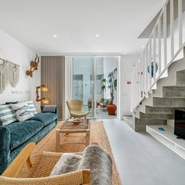 The Blue House - Mediterranean Loft, ξενοδοχείο στο Φάρο