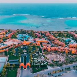 Swisstouch Oriental Resort, Hotel in Bucht von Coraya