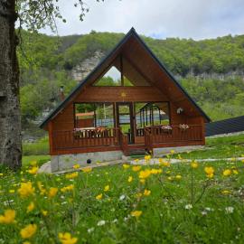 Kinchkha cottage Fshuqebi - კინჩხის კოტეჯი ფშუქები