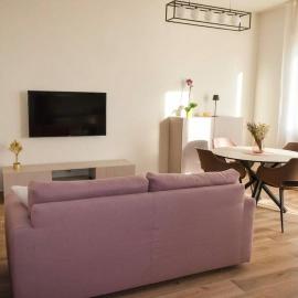 Casa Habibi, hotell i San Damiano dʼAsti