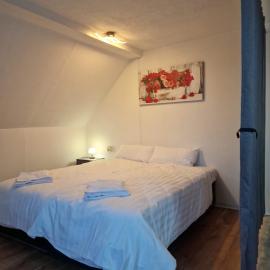 NT Apartment, hotel a Grimma